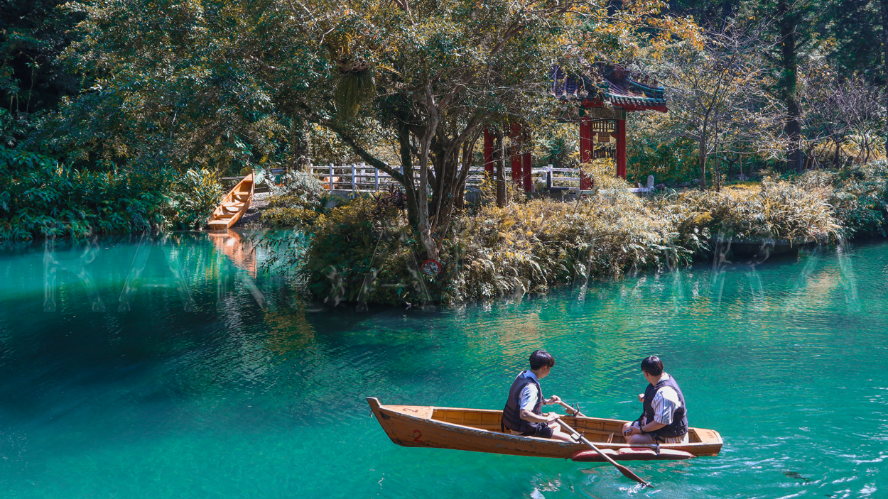 Wisata Wulai Taiwan: Keindahan Alam dan Budaya Tradisional